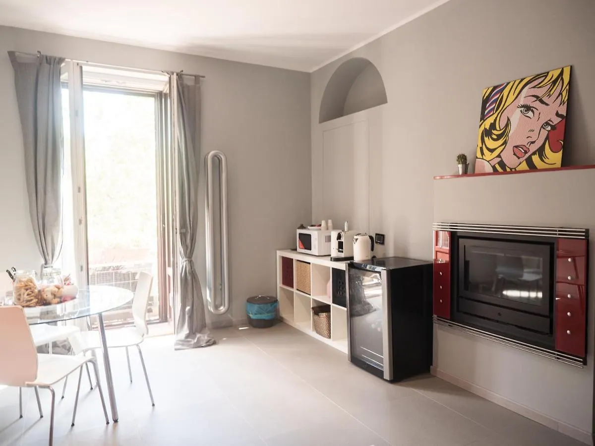 Casa Greta, Nuovo Silenzioso Bilocale Nel Cuore Di Milano contacts